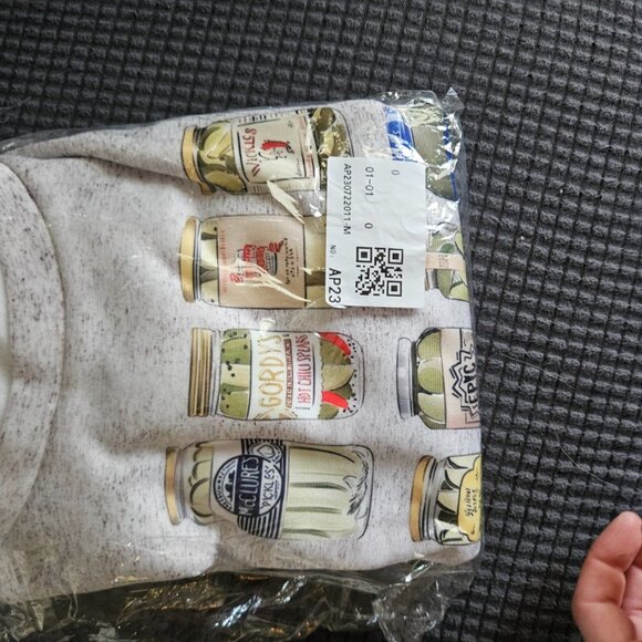 Vintage Women's Pickle Crew Sweatshirt NWT - Picture 2 of 3